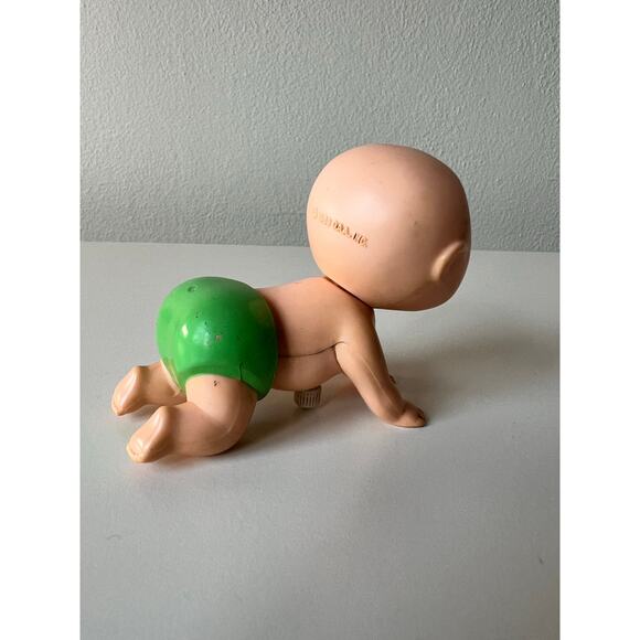 Tomy Cabbage Patch Kids Crawling Babies Girl Wind Up Toy - Picture 3 of 8